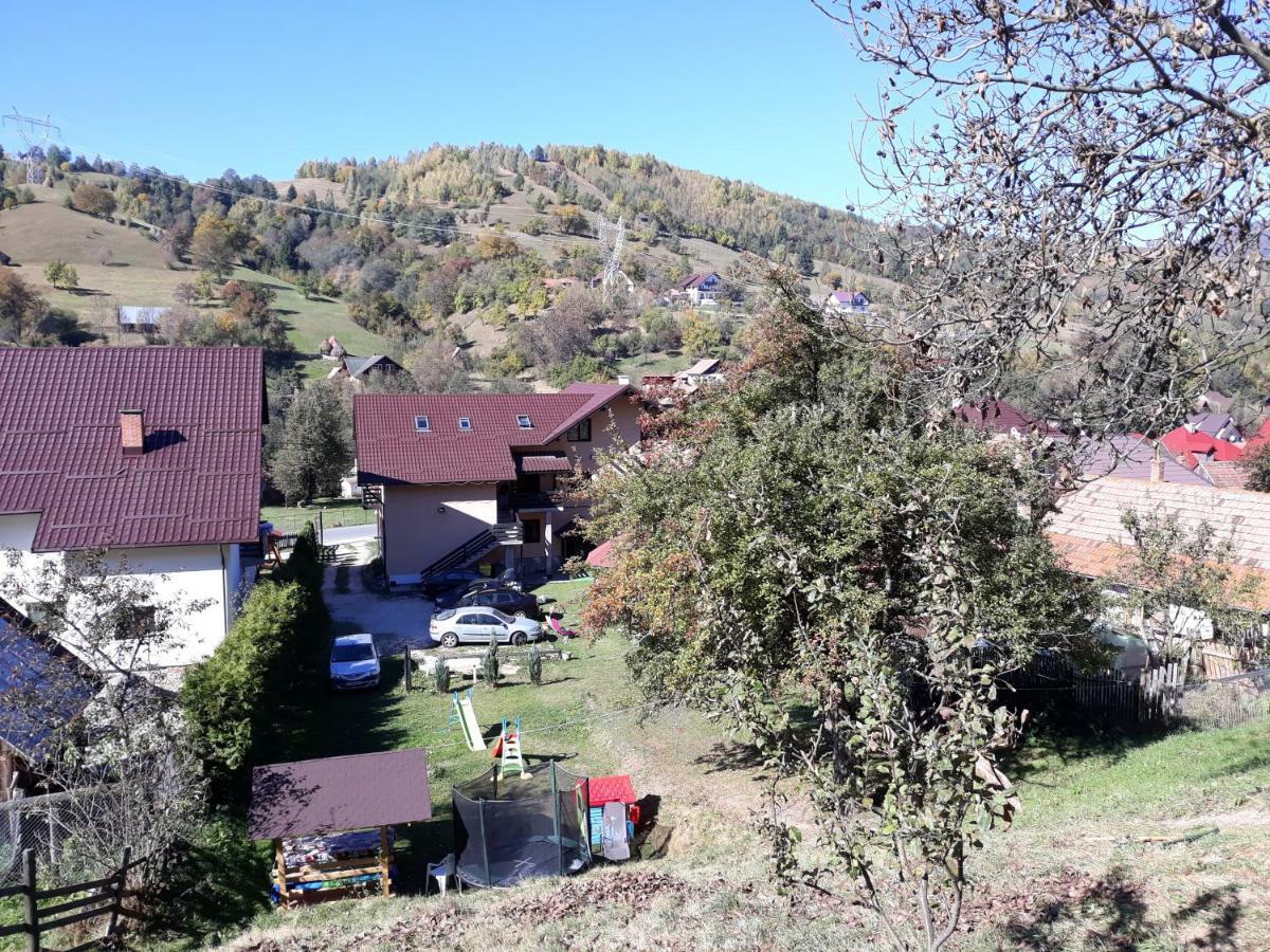 Apartament Laura Bran  Exterior photo